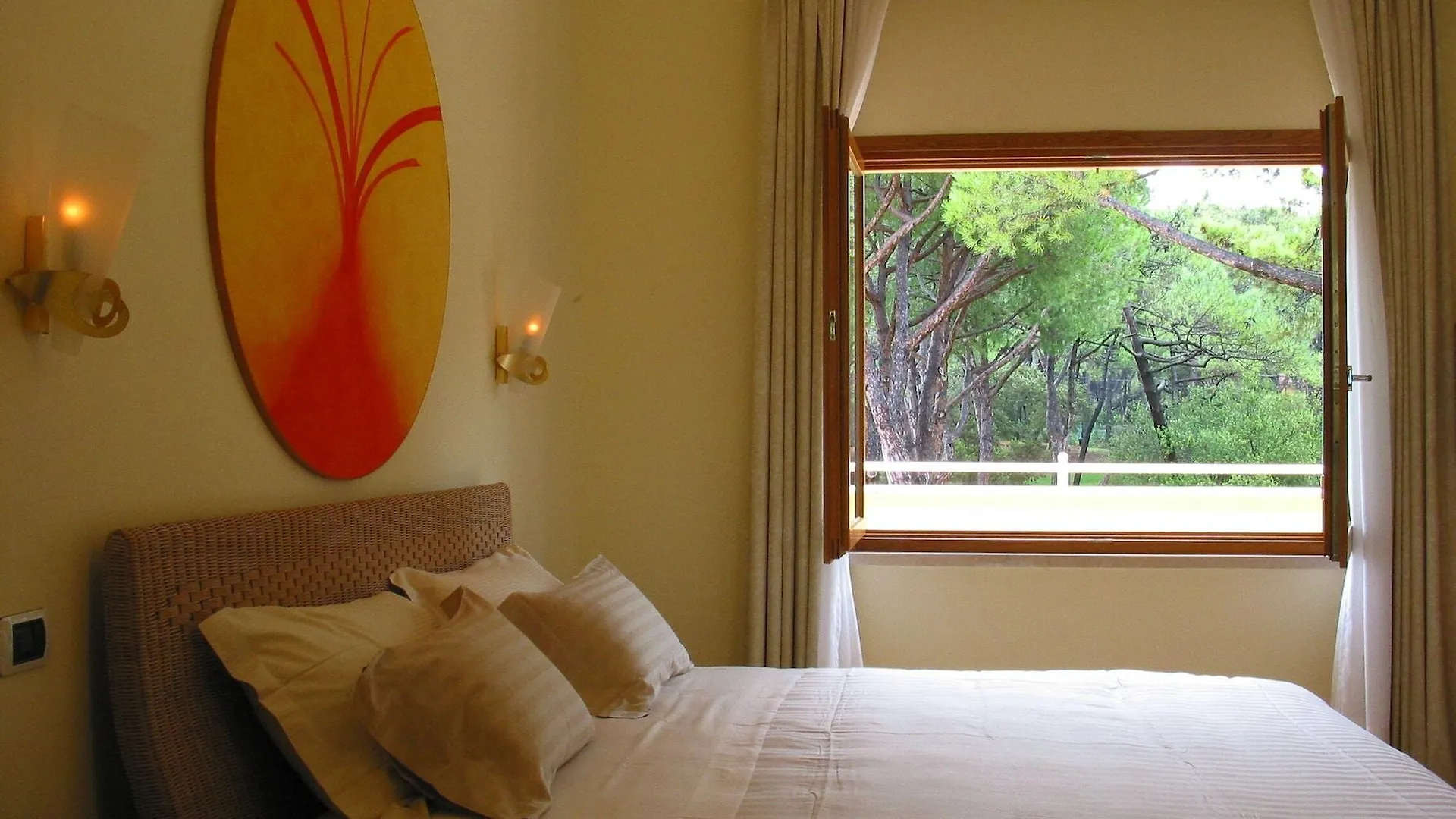 מרינה די קסטנייטו קרדוצ'י Tombolo Talasso Resort