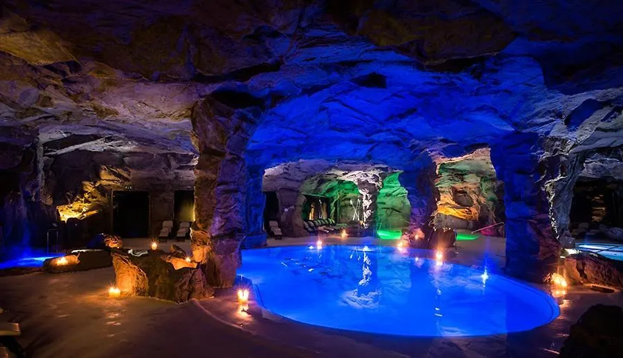 מלון מרינה די קסטנייטו קרדוצ'י Tombolo Talasso Resort