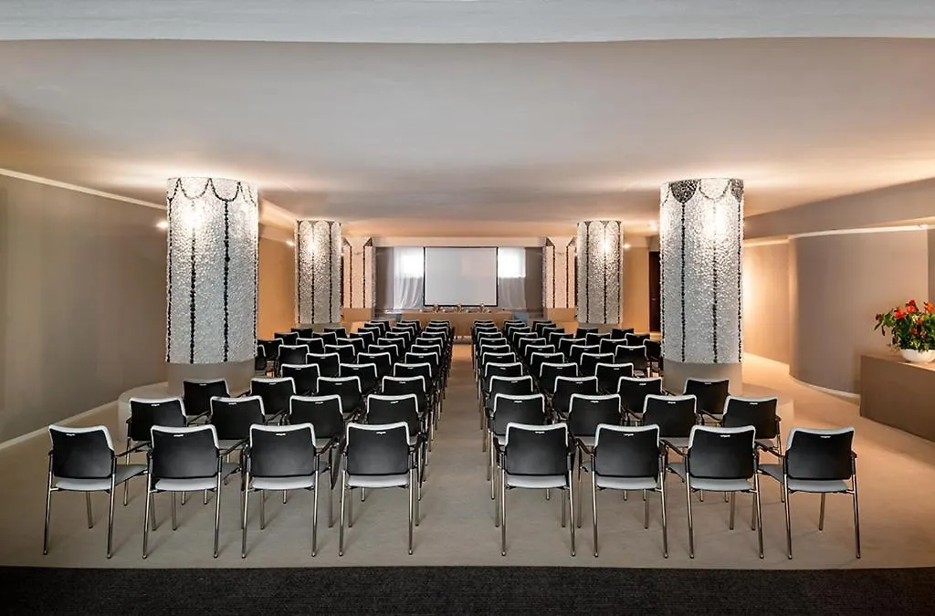 מלון מרינה די קסטנייטו קרדוצ'י Tombolo Talasso Resort