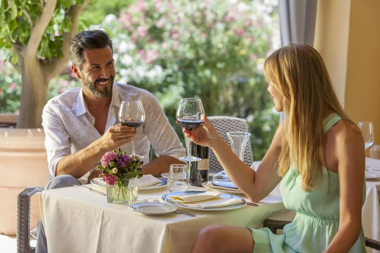 מרינה די קסטנייטו קרדוצ'י Tombolo Talasso Resort 5*, מרינה די קסטנייטו קרדוצ'י איטליה