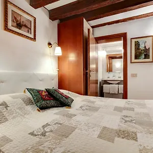 Leo Loc-03081 , Venecia Italia