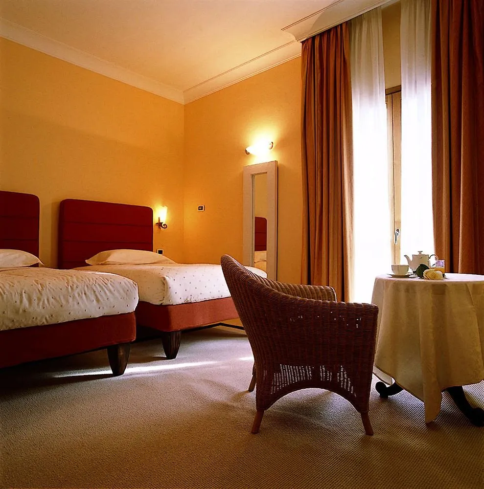 Tombolo Talasso Resort Marina di Castagneto Carducci 5*,
