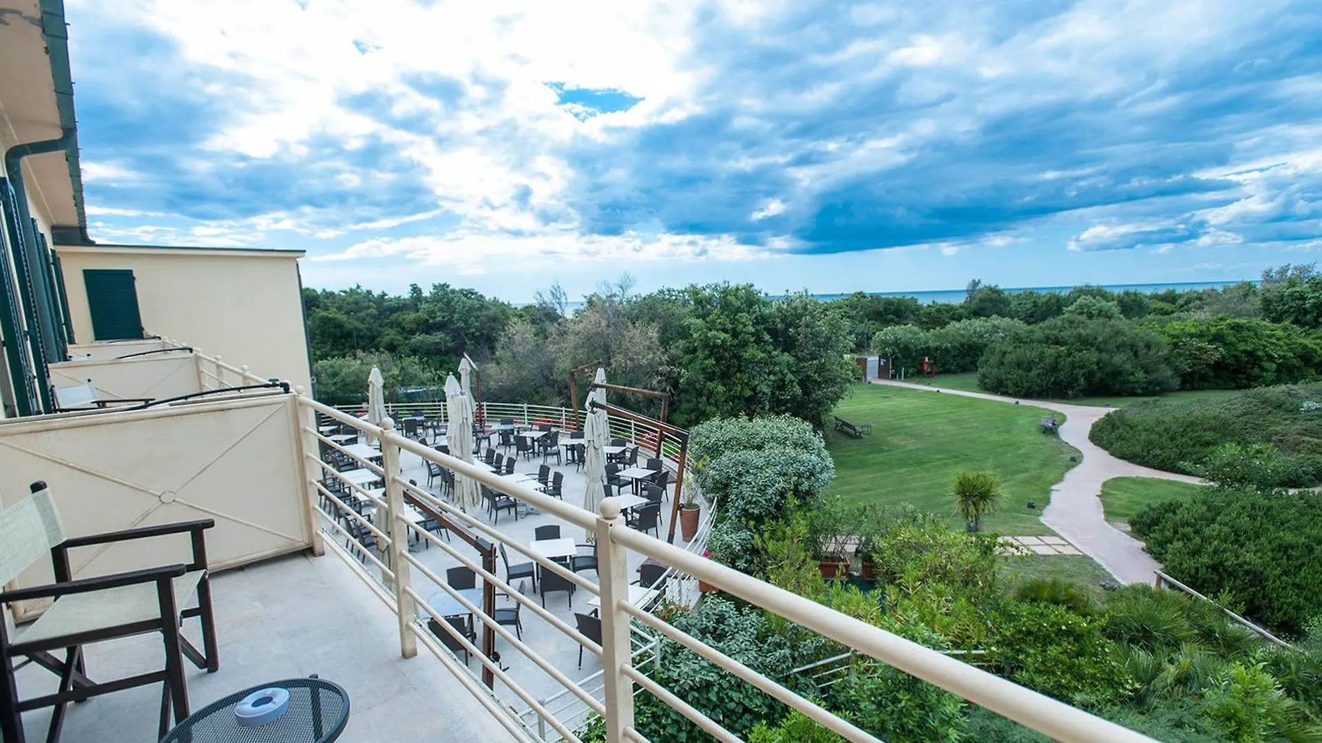 Otel Tombolo Talasso Resort Marina di Castagneto Carducci